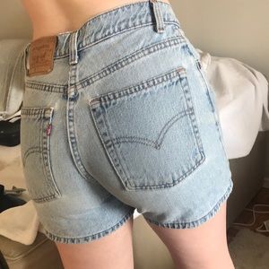 Levi Jean Shorts